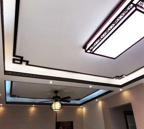 新中式吊顶线条的设计材料选择与常见吊顶材质